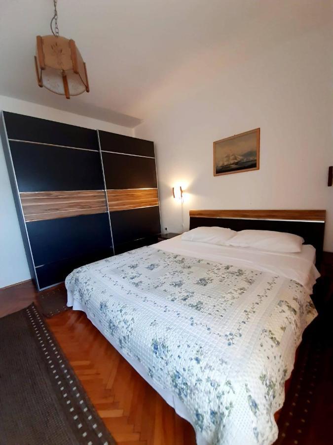 Apartment Riko - Accomodation "With" The Adriatic Sea Kampor Zewnętrze zdjęcie